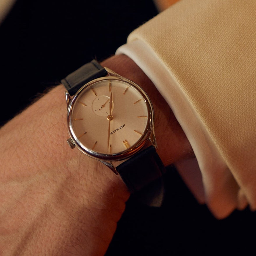 Pros And Cons Of Vintage Vs New Watches